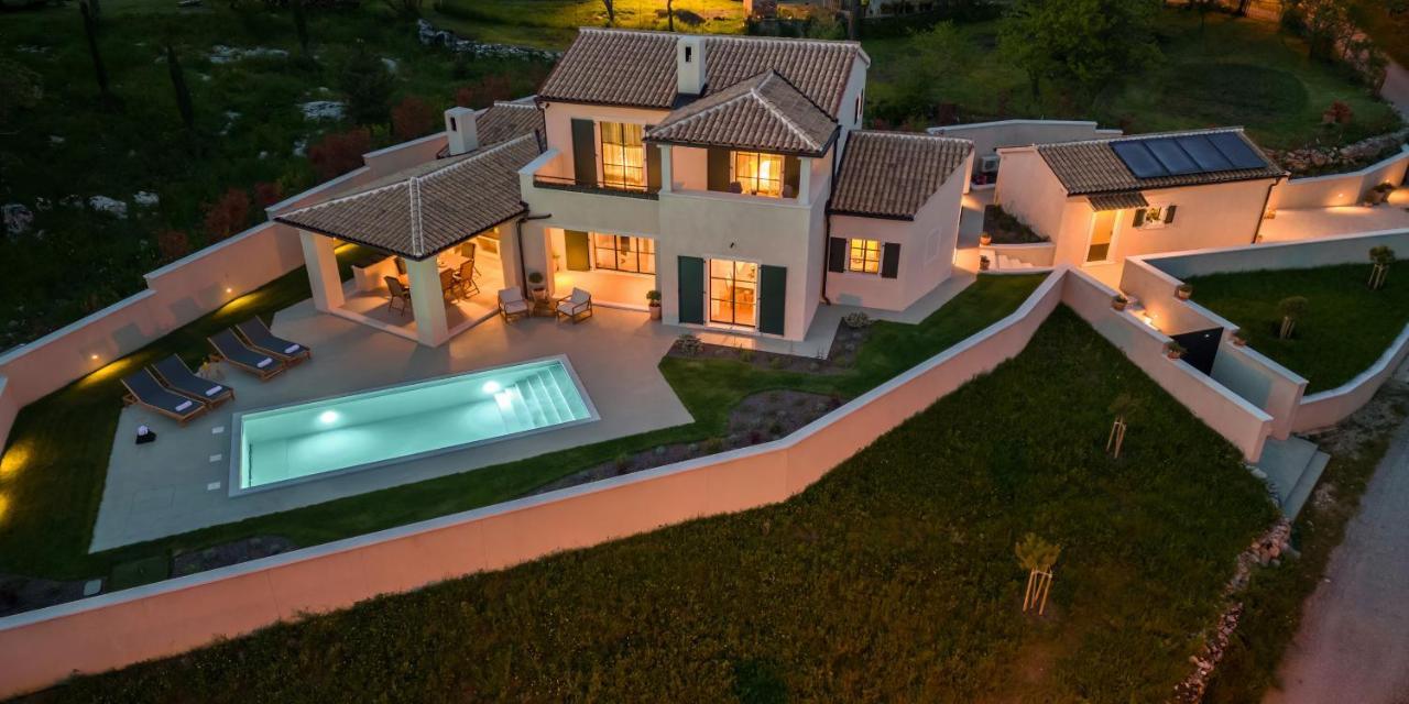 Villa Bora With Sauna And Heated Pool Vele Mune Экстерьер фото